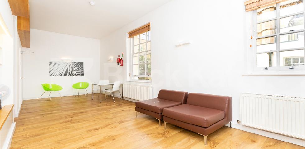 			MINS TO UCL, SOAS & LSE, 2 Bedroom, 1 bath, 1 reception Flat			 Byng Place, RUSSELL SQUARE